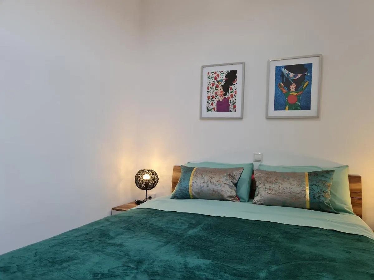 Yumboflat Two Bedroom Apartment Playa del Ingles