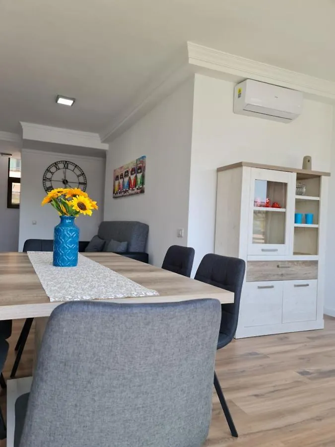 Yumboflat Two Bedroom Apartment Playa del Ingles  Spain